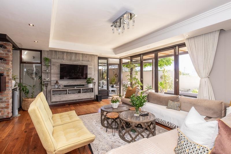 3 Bedroom Property for Sale in Stonehurst Mountain Estate Western Cape